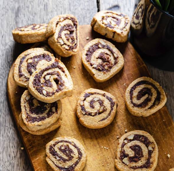 Dinkel-Walnuss-Schnecken