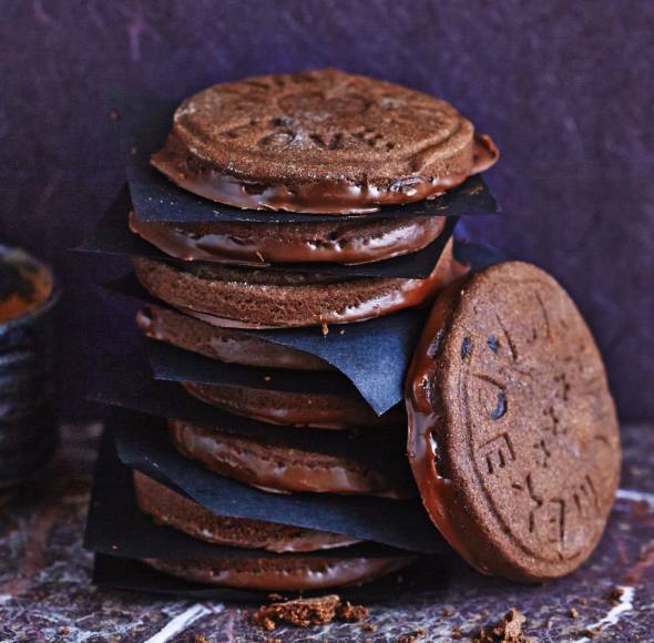 Gewürz-Schokoknöpfe