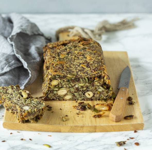 Glutenfreies Körnerbrot mit Nüssen