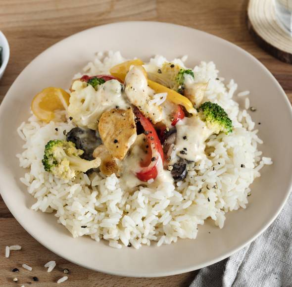 Hähnchen mit Reis und Gemüse im Monsieur Cuisine