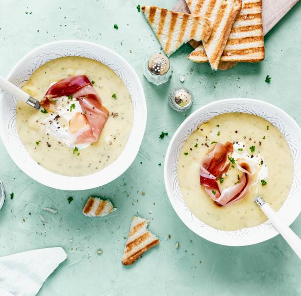 Kartoffelsuppe mit Räucherschinken