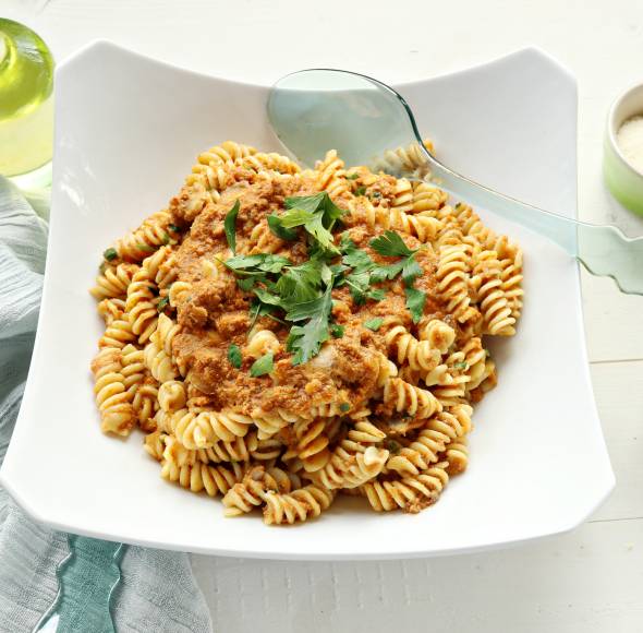 Nudeln mit Hackfleischsoße Jäger-Art