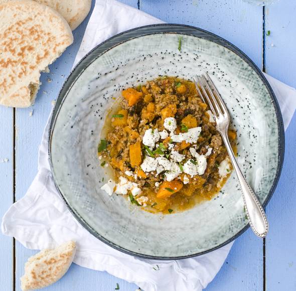 Süßkartoffel-Hack-Eintopf mit Feta