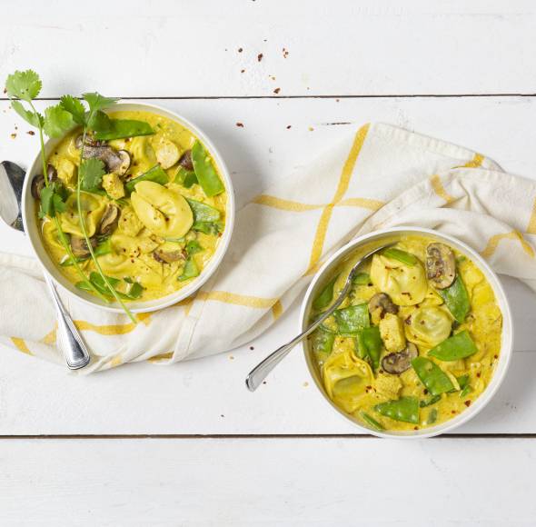 Tortellini mit Hähnchen in Sahnesoße