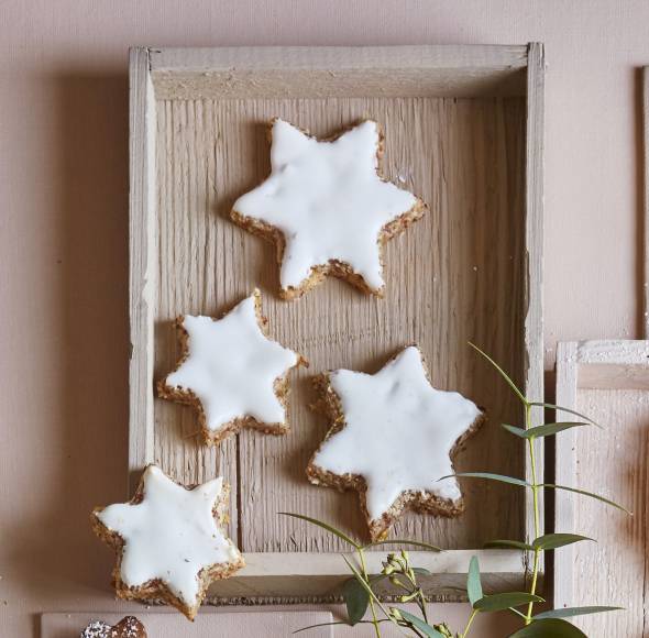 Zimtsterne mit Marzipan