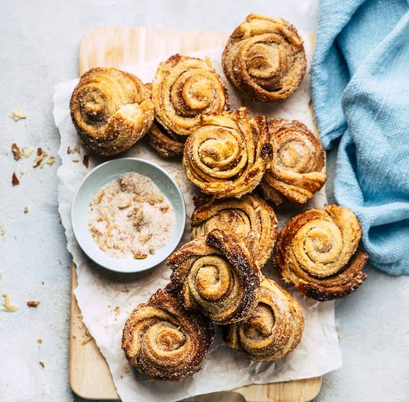 Cruffins mit Zimt-Zucker