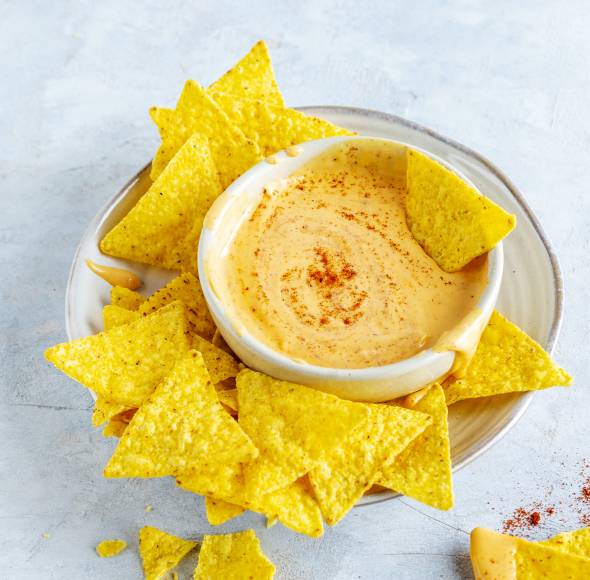 Der cremigste Nacho Käse Dip mit dem Monsieur Cuisine