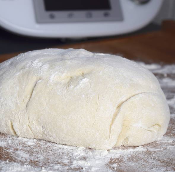 Grundrezept Pizzateig