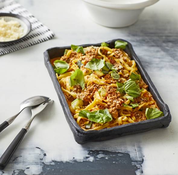 Hack in Tomaten-Sahne-Soße