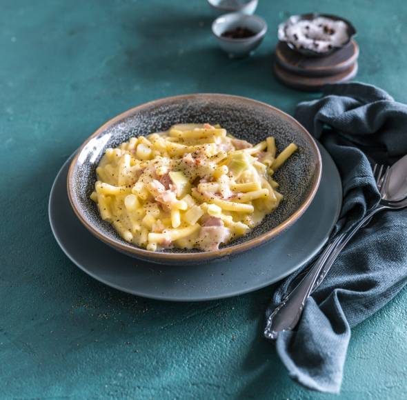 Käse-Schinken-Makkaroni mit Porree