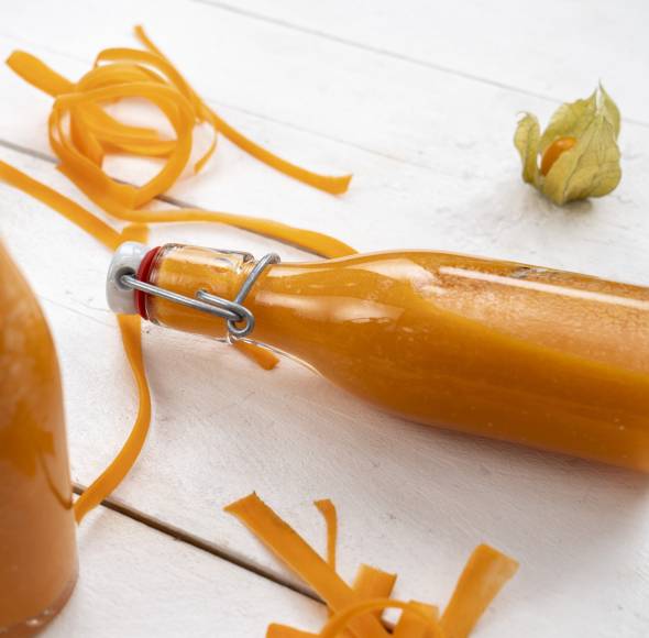 Karotte-Physalis-Shot