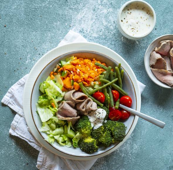 Roastbeef-Bowl mit Bohnen