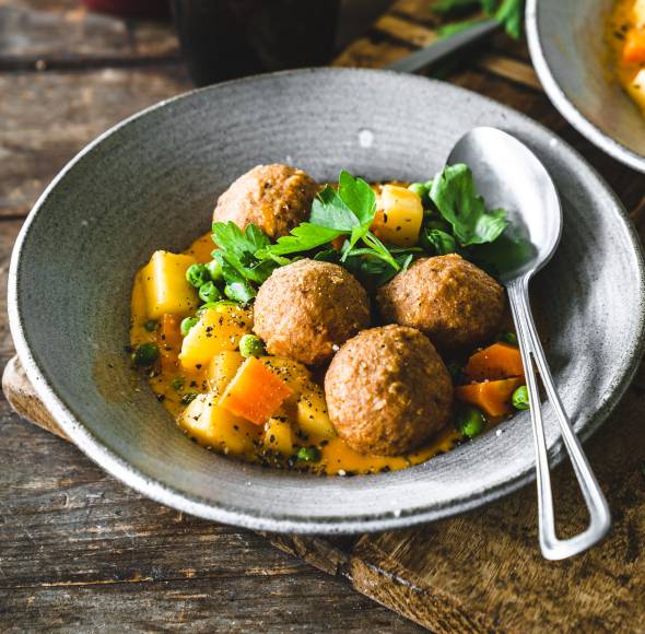 Wikingertopf mit Veggie-Bällchen