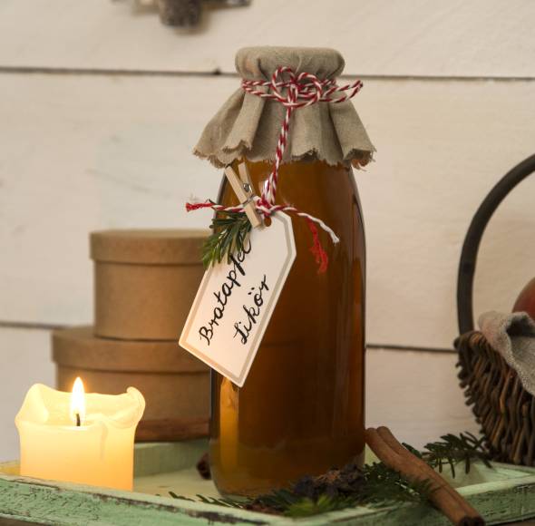 Schneller Bratapfellikör