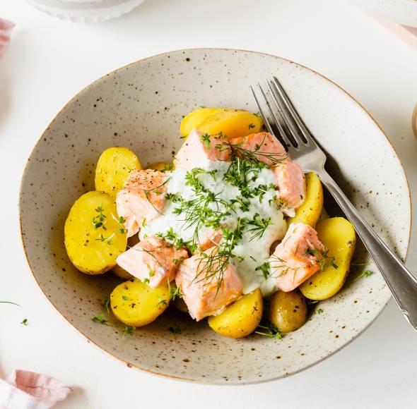 Drillinge mit Lachs und Dill-Quark