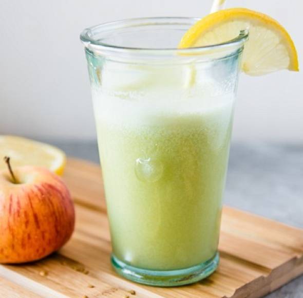 Birnen-Apfel-Saft mit Leinsamen