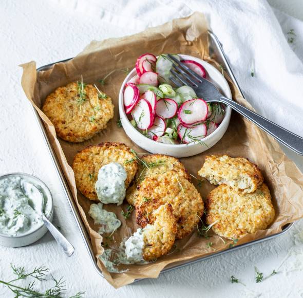 Blumenkohl-Käse-Puffer mit Quark