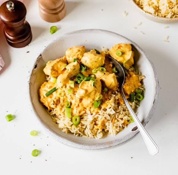 Hähnchen mit Curry-Schmand-Soße