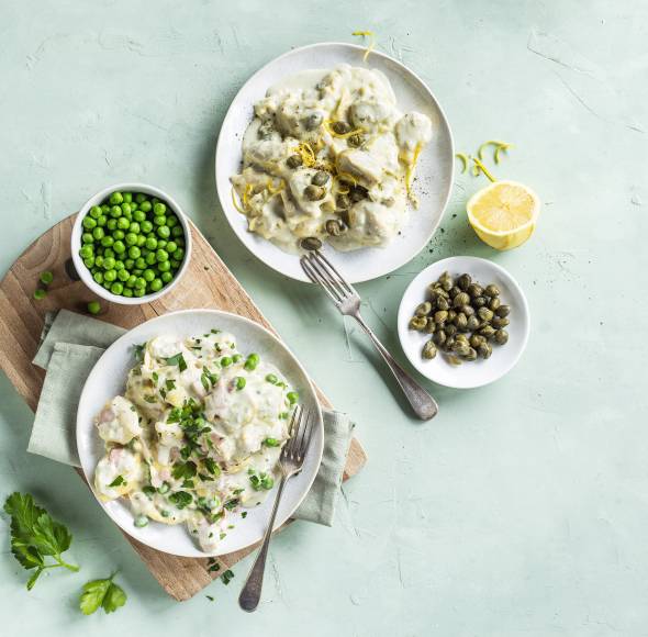 One-Pot-Tortellini mit Schinken und Erbsen