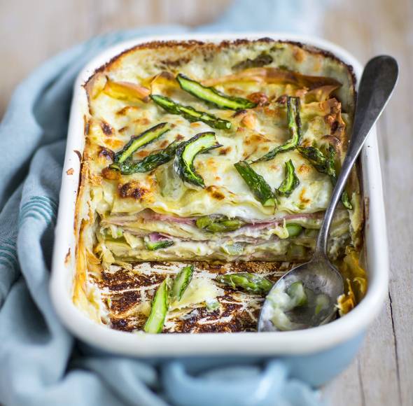 Spargellasagne mit Schinken