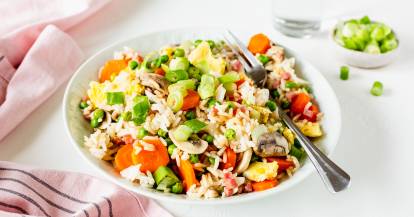 Reis mit Gemüse und Ei