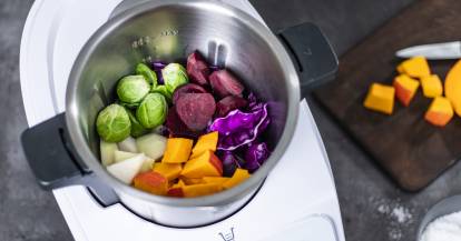 Buntes Gemüse im Mixtopf