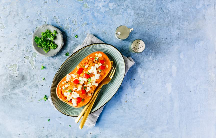 Gefüllter Butternutkürbis