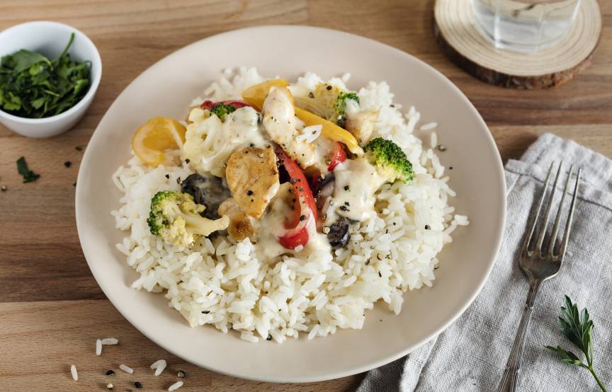 Hähnchen mit Reis und Gemüse im Monsieur Cuisine