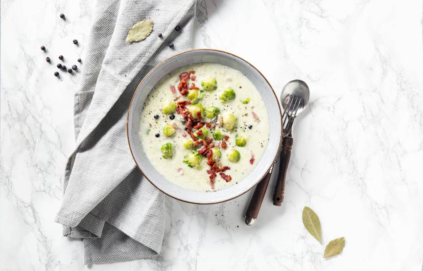 Rosenkohl-One-Pot mit Speck und Birne