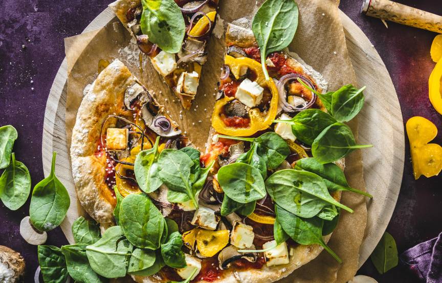 Pizza mit Gemüseteig
