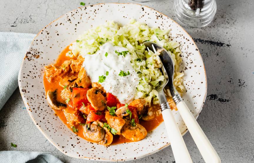 Putengyros mit Krautsalat und Zaziki