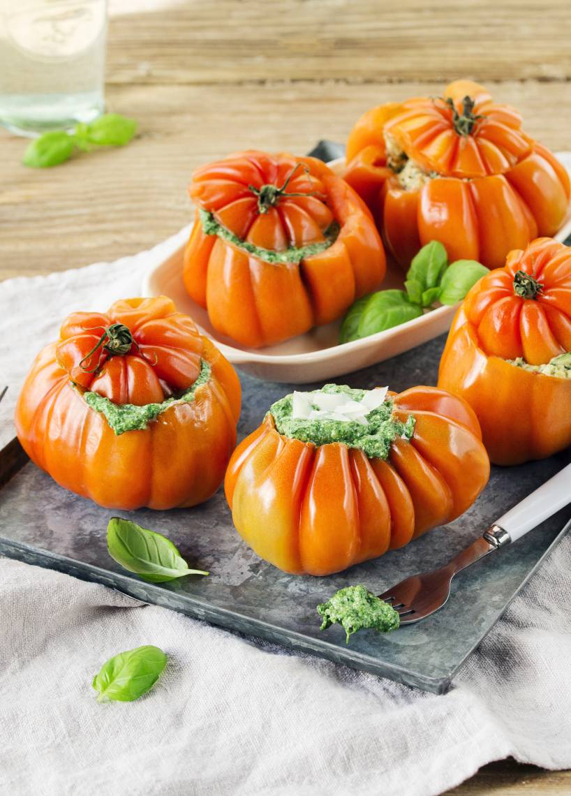 Gefüllte Tomaten mit Ricotta und Spinat