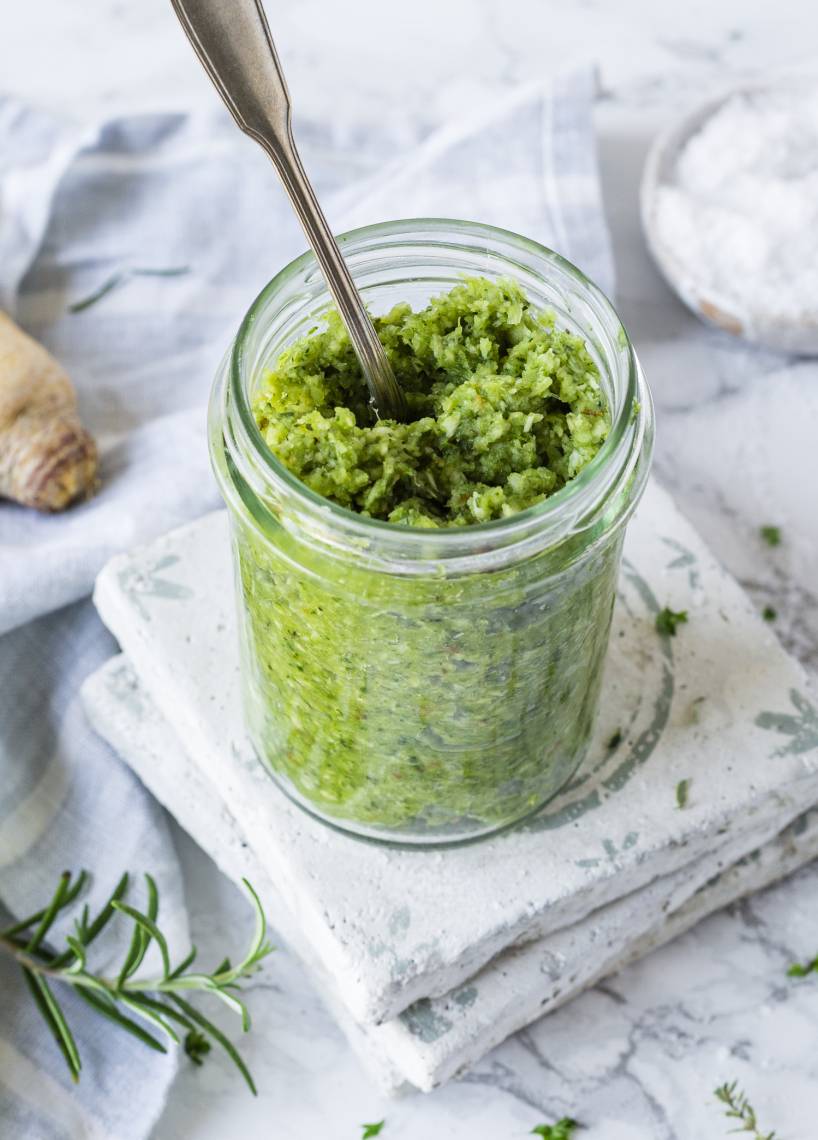 Gewürzpaste mit Kräutern