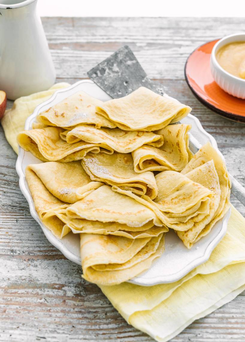 Pfannkuchen mit Apfelmus