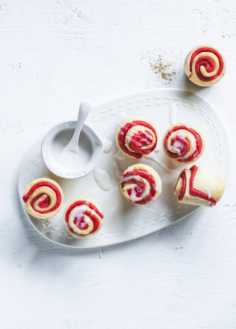 Rot-weiße Weihnachtsschnecken