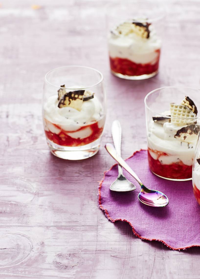 Schokokuss-Creme mit Erdbeeren