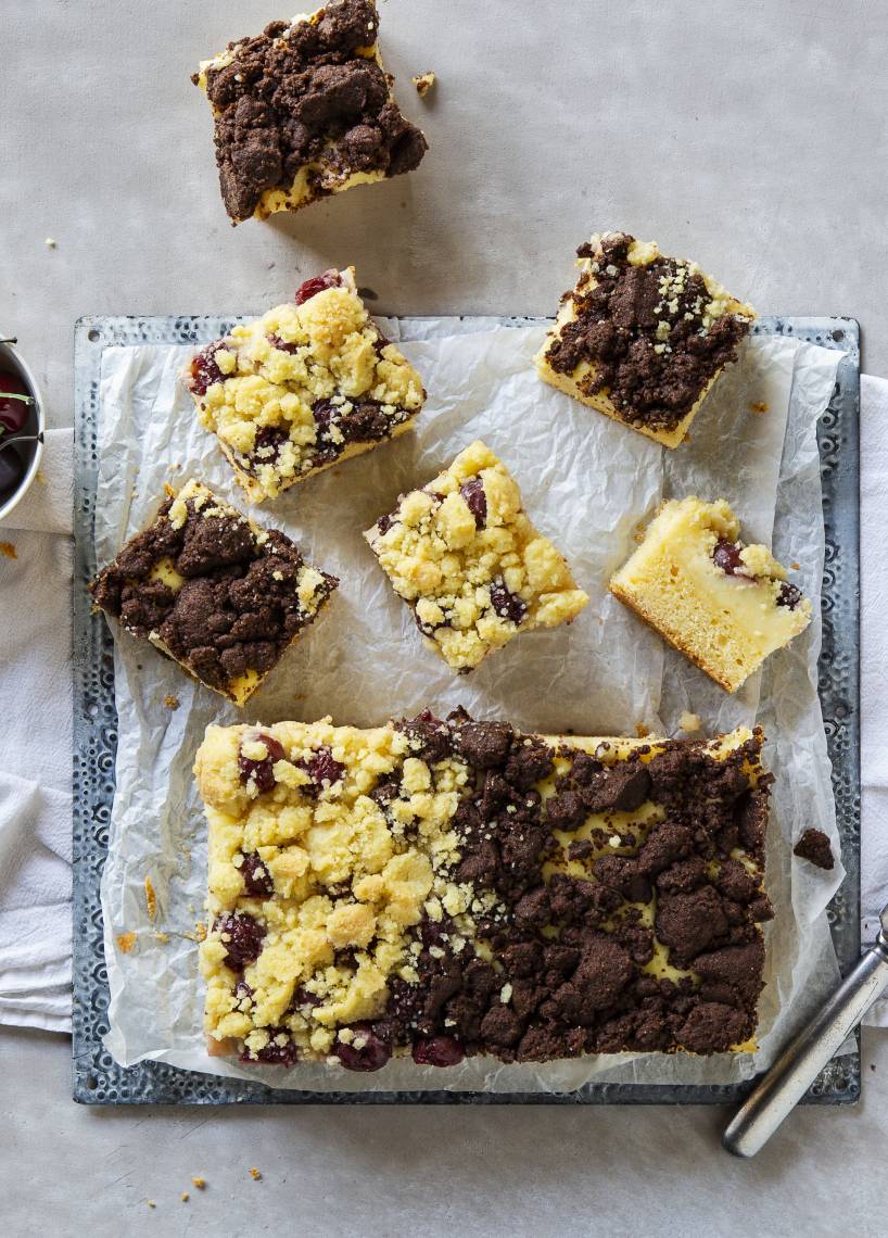 Schokostreusel-Kirschkuchen mit Pudding