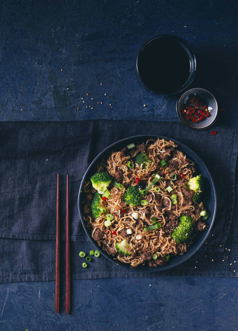 Ramen Stir Fry mit Rindfleisch