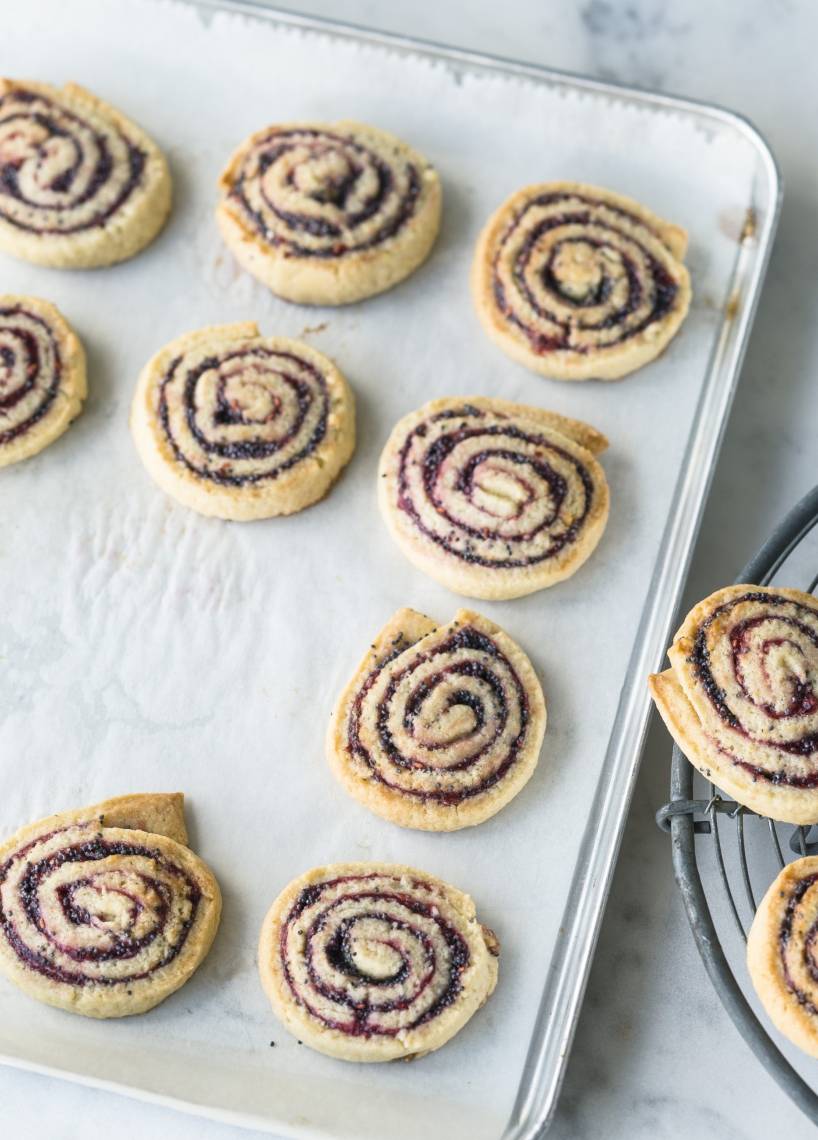 Schnelle Himbeer-Mohn-Schnecken