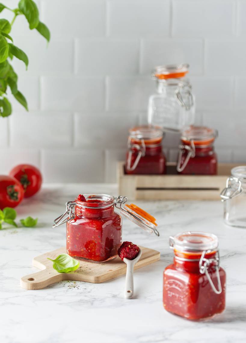 Tomatenmark aus ganzen Tomaten