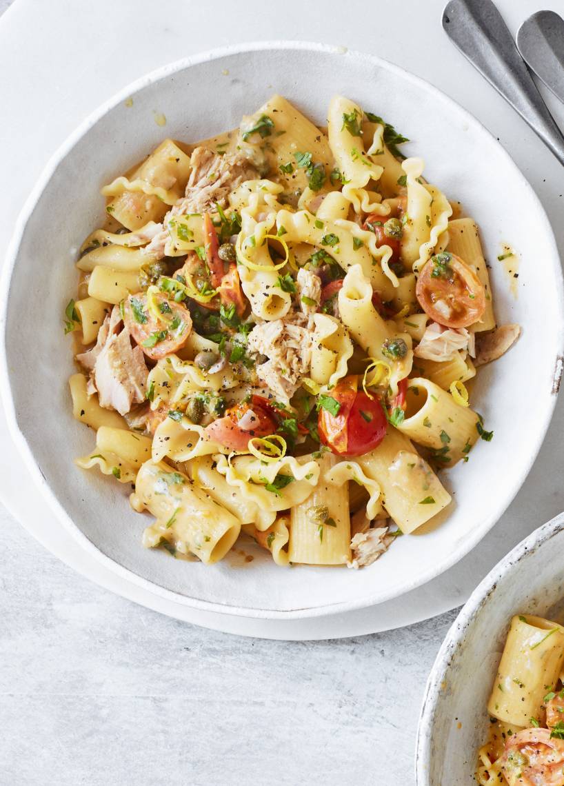 Zitronenpasta mit Thunfisch und Kapern