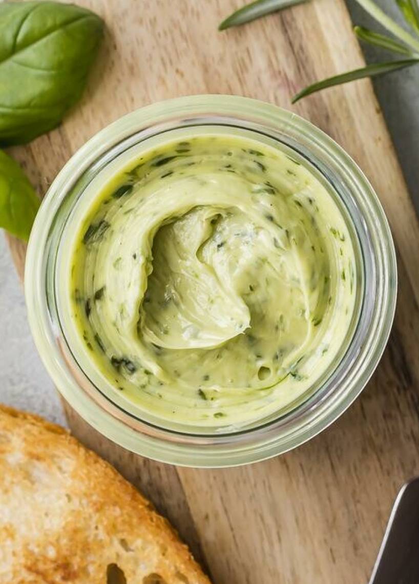 Kräuterbutter