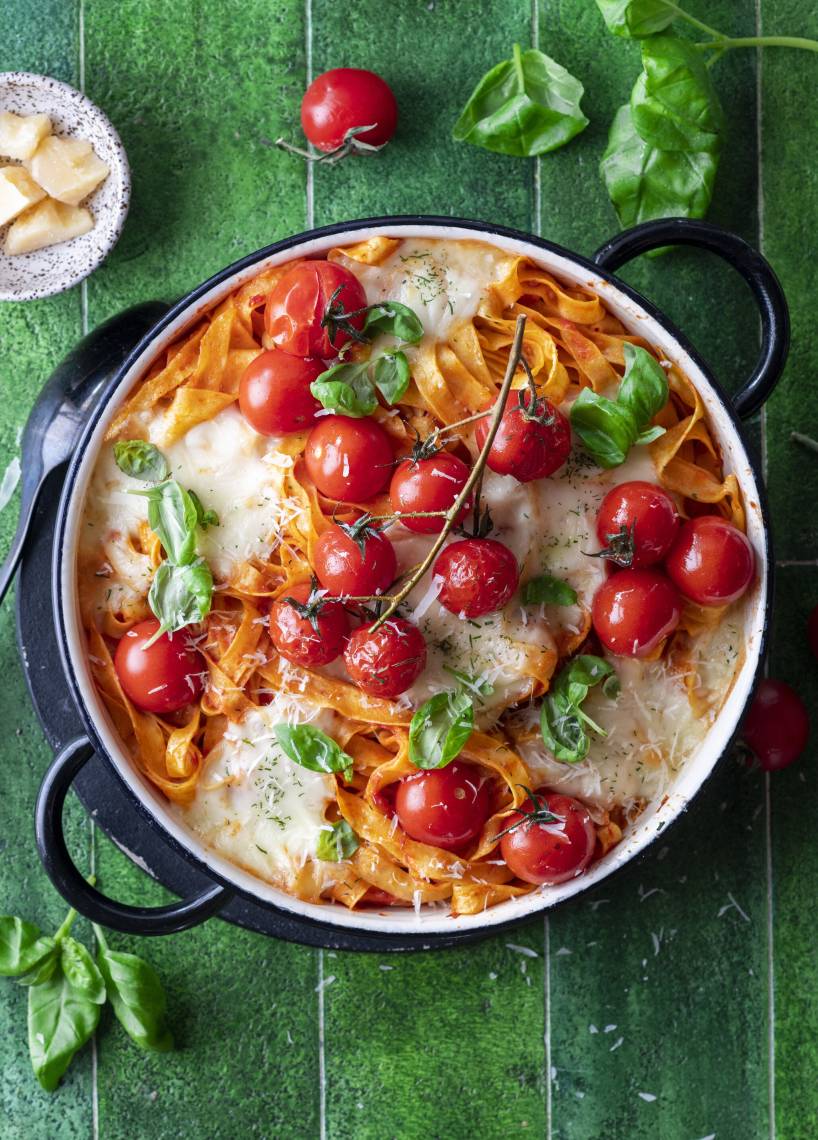Nudelauflauf mit Tomaten