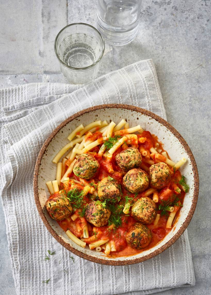 Paprika-Pasta mit Gemüsebällchen